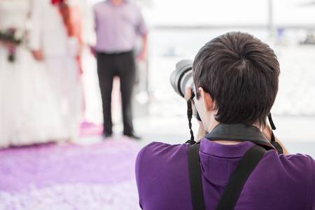 Miért kerül ennyibe egy esküvői fotós?