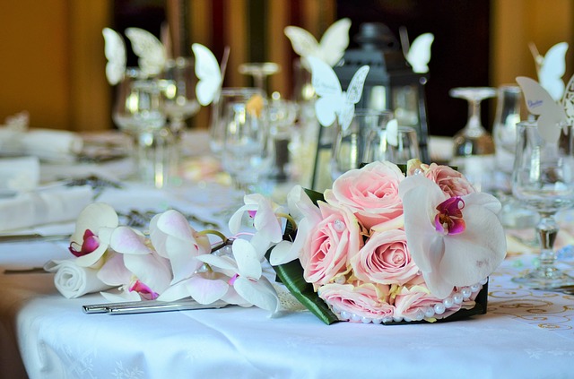 Az esküvői dekorációs virágok árai