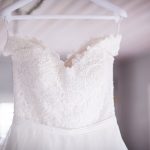 Egyszerű esküvői ruha
